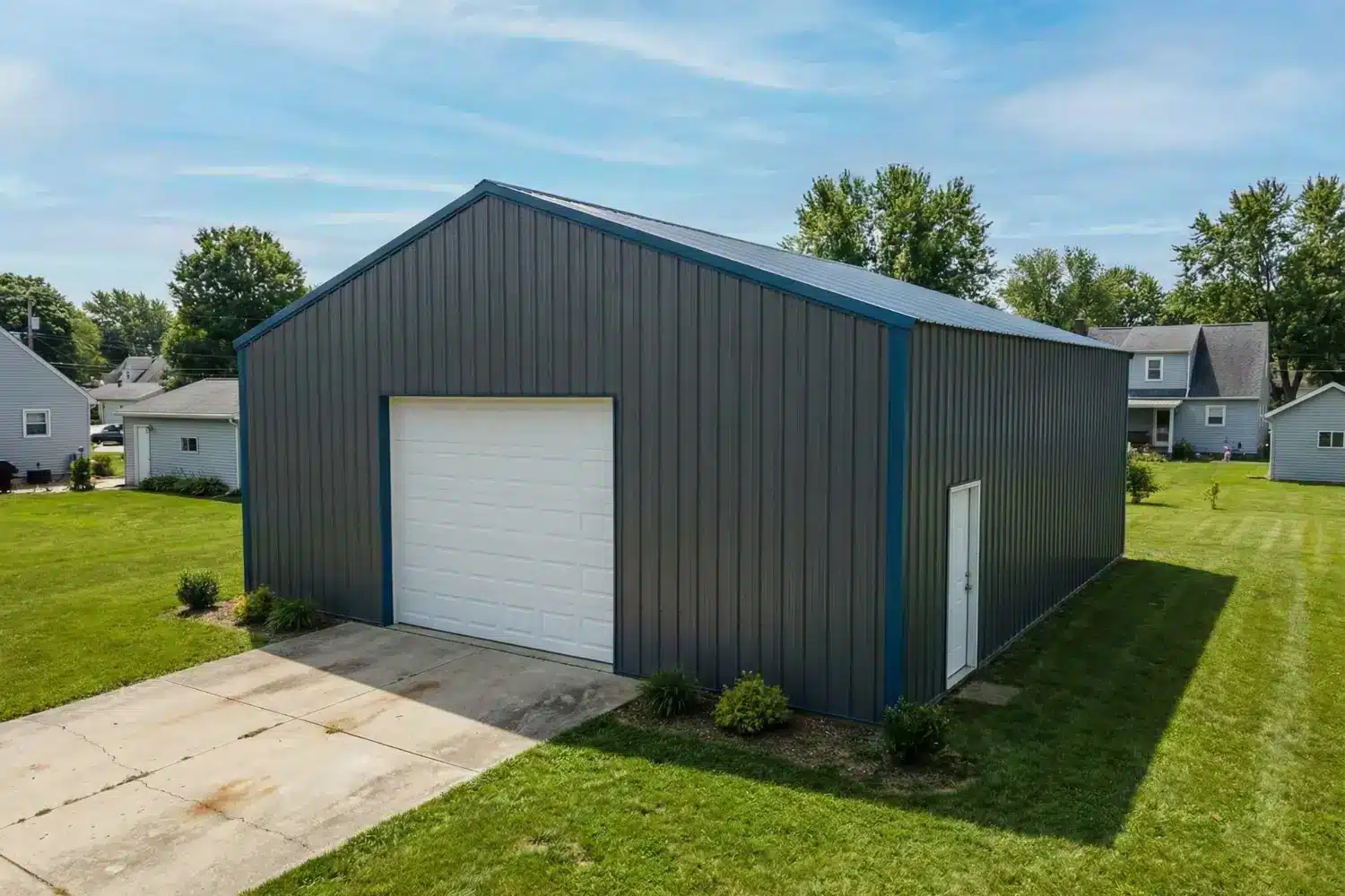 36x36x12 Garage - Image 2